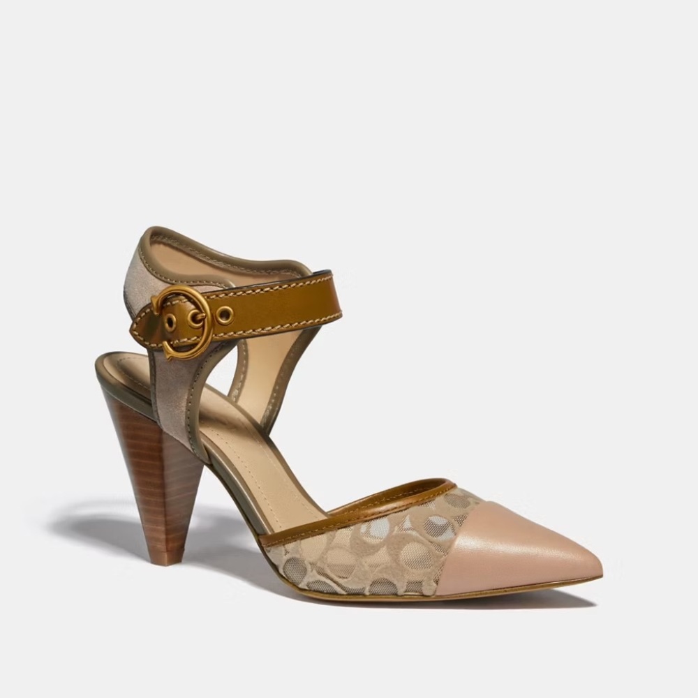 Coach Wren Pump - size 9B